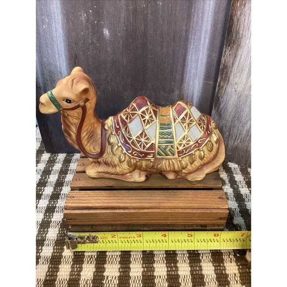 Hawthorne Village Thomas Kinkade Nativity "Seated Camel" Sculpture Figurine 2002 - Picture 4 of 12